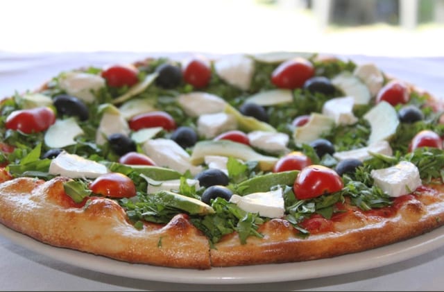 Avocado Pizza 16".