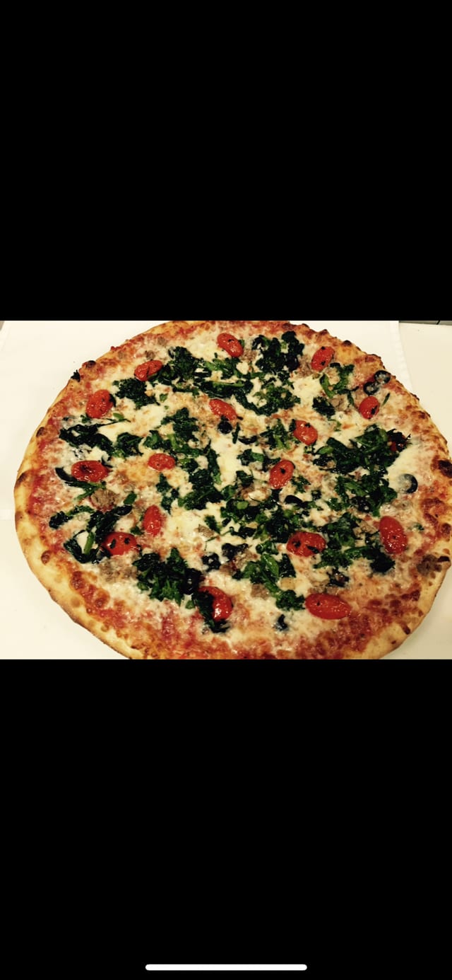 Arthur Avenue Pizza 16".