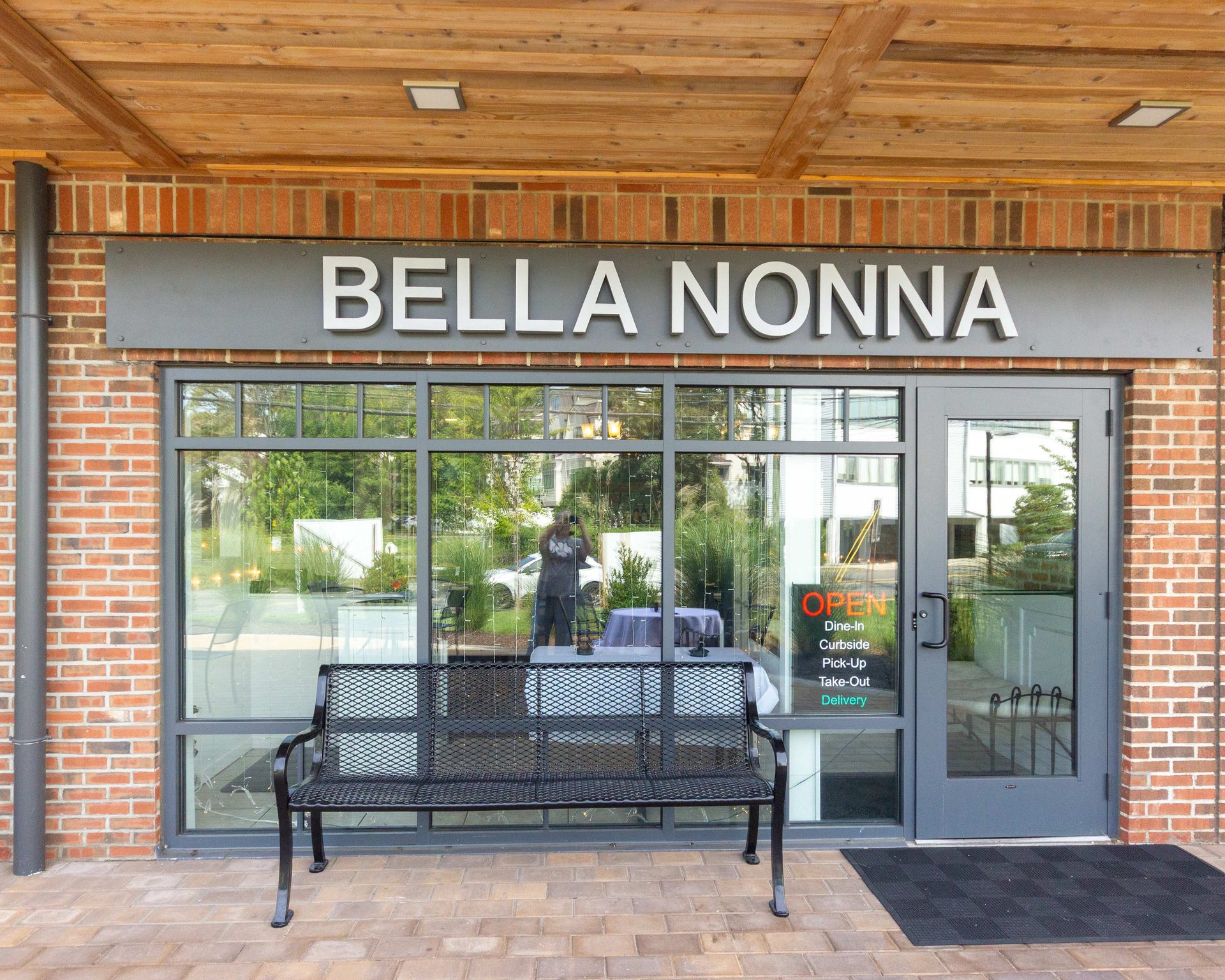 Benvenuti a tutti — welcome all