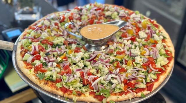 12" Salad Pizza.